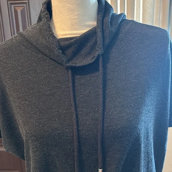 Chico’s Drawstring Top - Picture 3 of 8